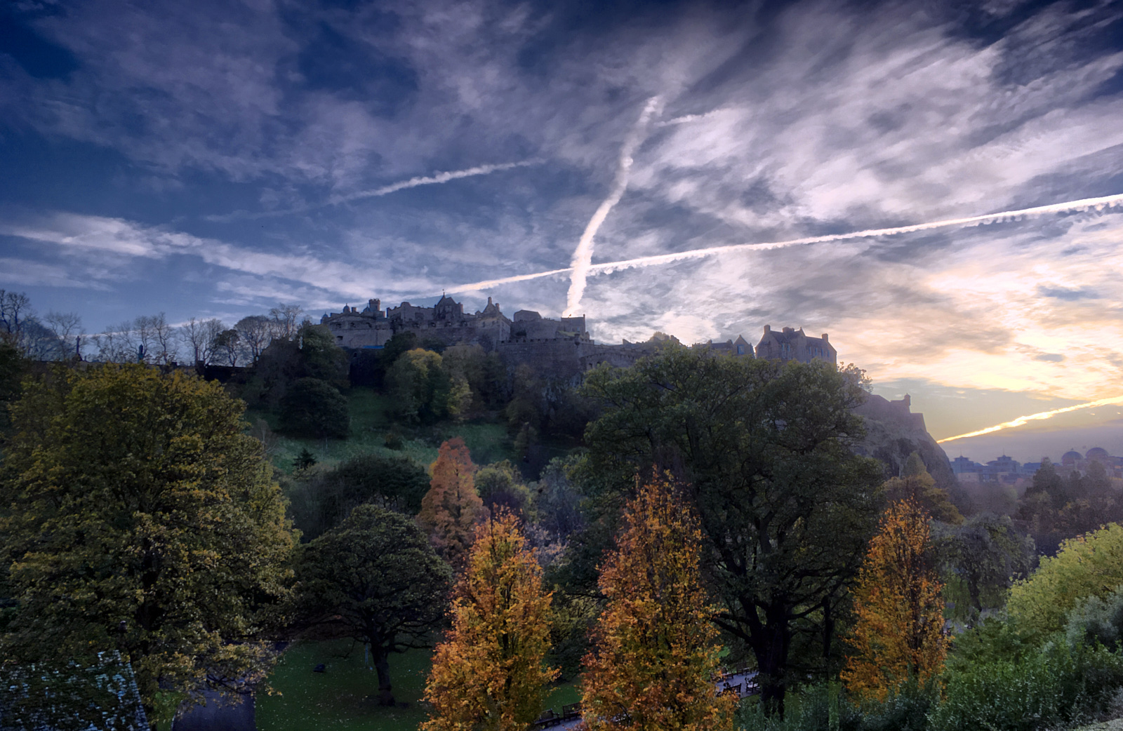  Edinburgh Castle 