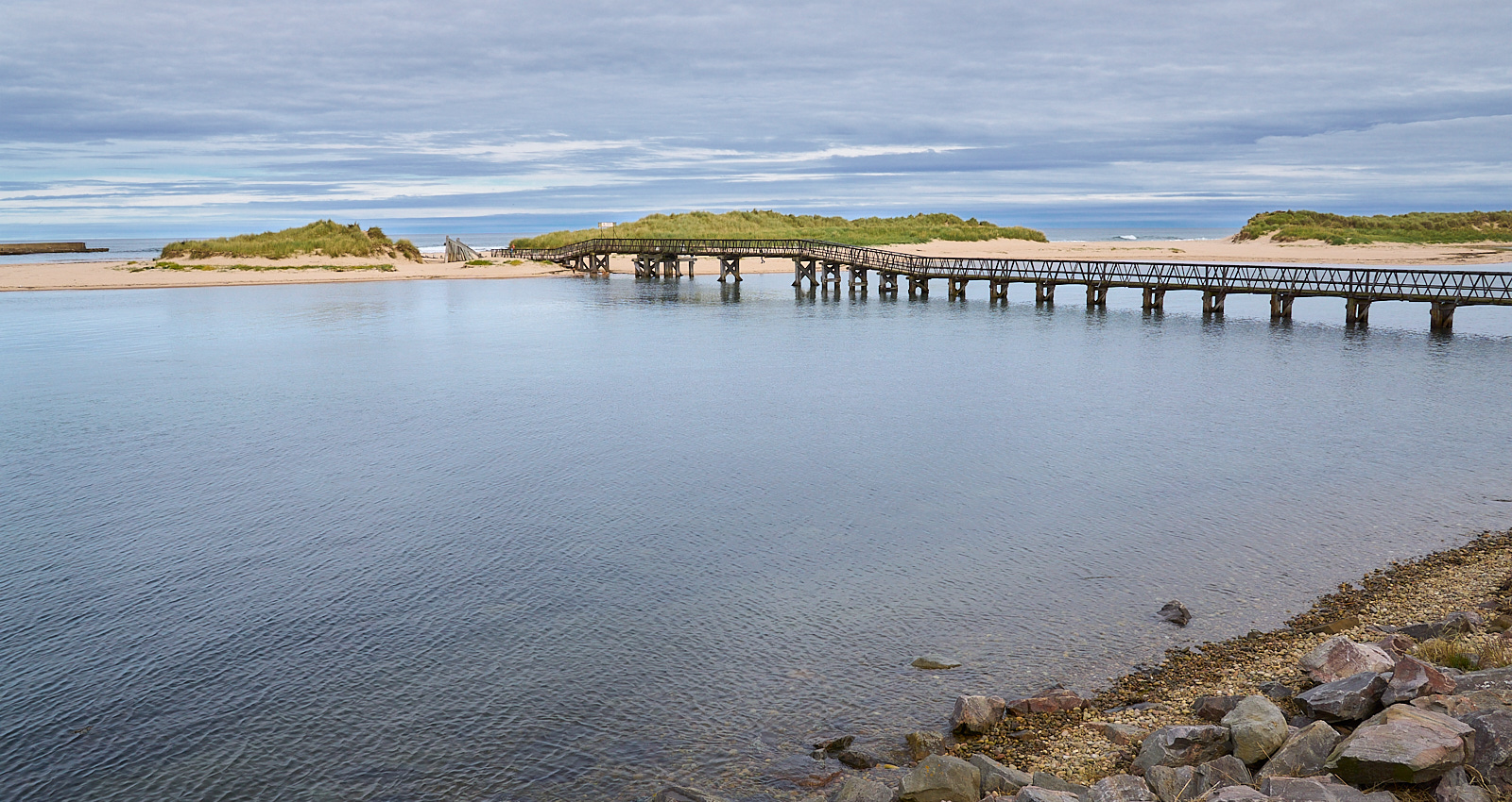  Lossiemouth Bridge over the River Lossie 